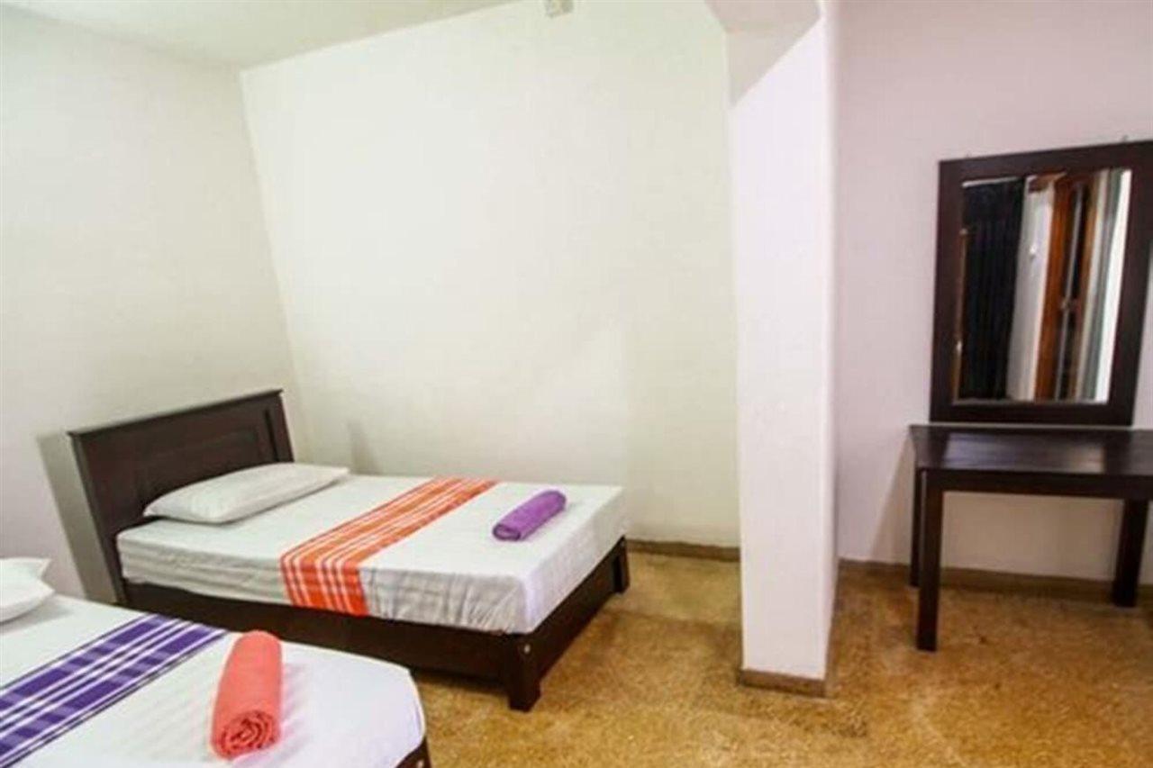 Yoho Relax On Simon Hotel Colombo Ngoại thất bức ảnh